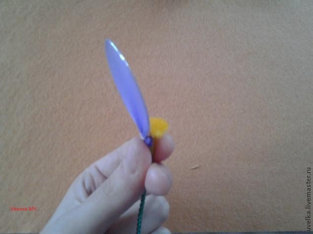 Цветочек из капрона