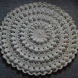 Коврик, вязанный крючком