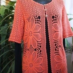 Кардиган из мотивов