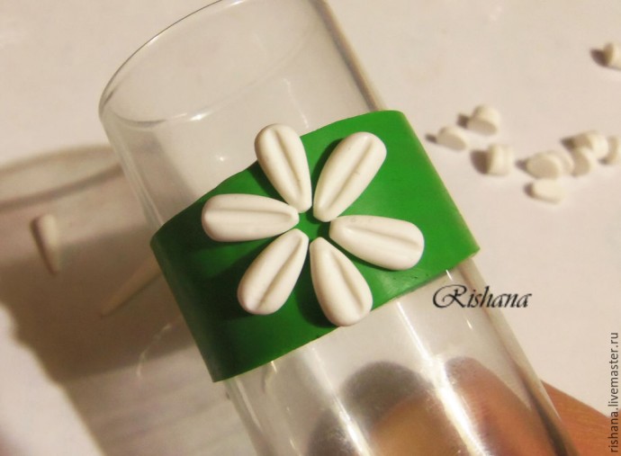 Кольца для салфеток "Ромашки"