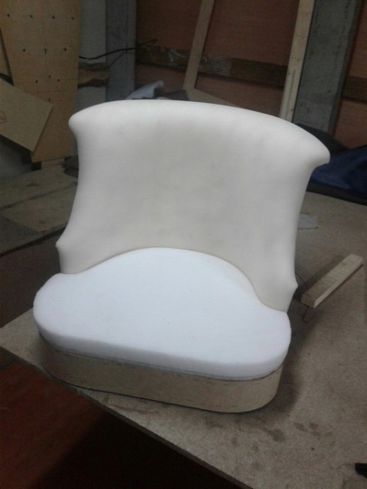 Самодельное кресло на ножках