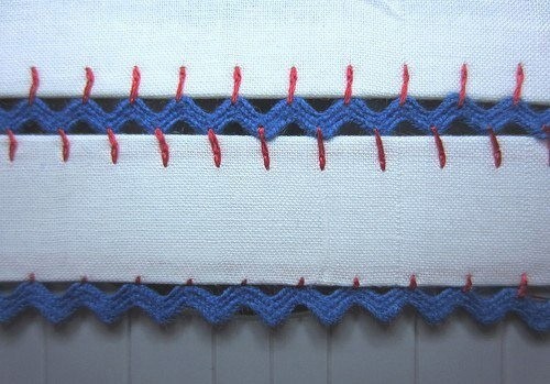 Лента-вьюнок для оформления изделий