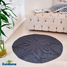 Симпатичный коврик с узором