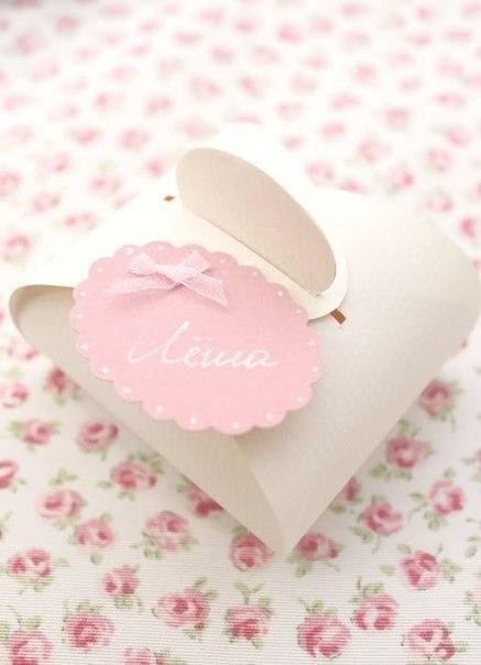 Подарочная коробочка