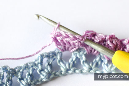 Объемные ажурные цветочки крючком