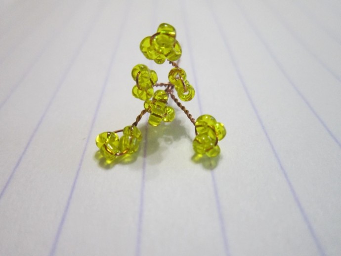 Роскошная фиалка из бисера