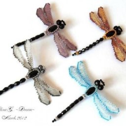 ​Стрекоза из бисера