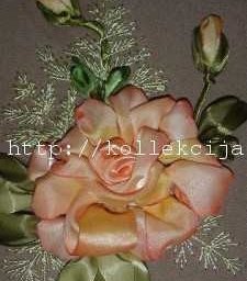 ​Вышивка лентами розы