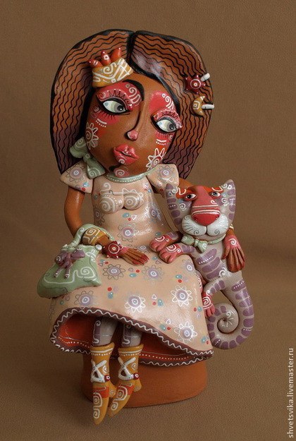 Керамические статуэтки с изумительной росписью Керамические статуэтки с изумительной росписью