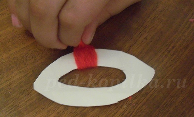 Тюльпан из ниток Тюльпан из ниток