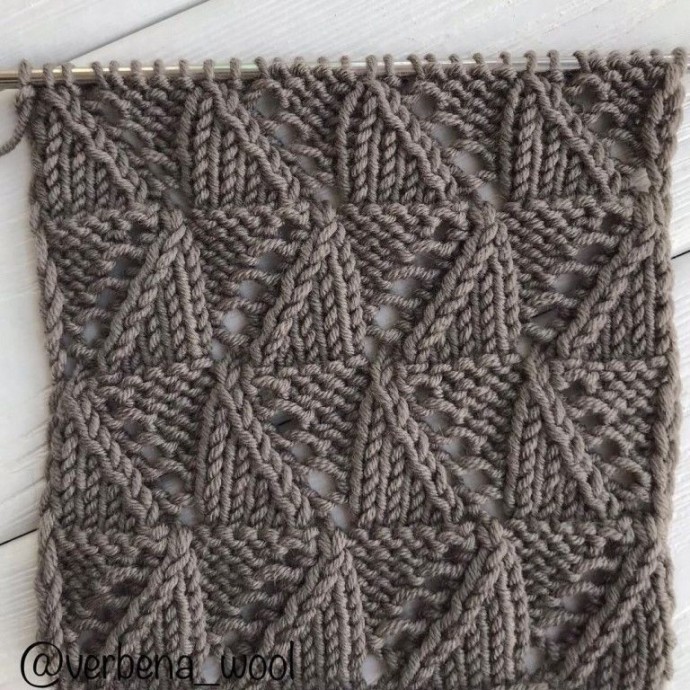 ​Самые красивые узоры для спиц