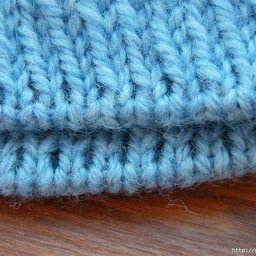 Набор петель спицами с аккуратным кpaем