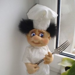 Поваренок для декора кухни из капрона и ткани: мастер-класс