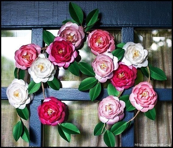 Камелия из бумаги Камелия из бумаги