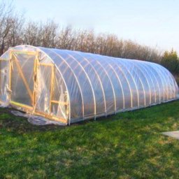 Строим теплицу из пластиковых труб