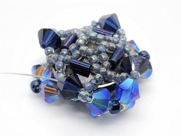 Лаконичные серьги-квадратики