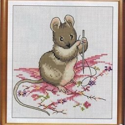 ​Мышка-рукодельница