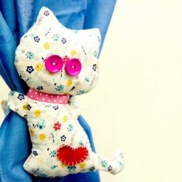 Кот-подхват для штор своими руками: мастер-класс