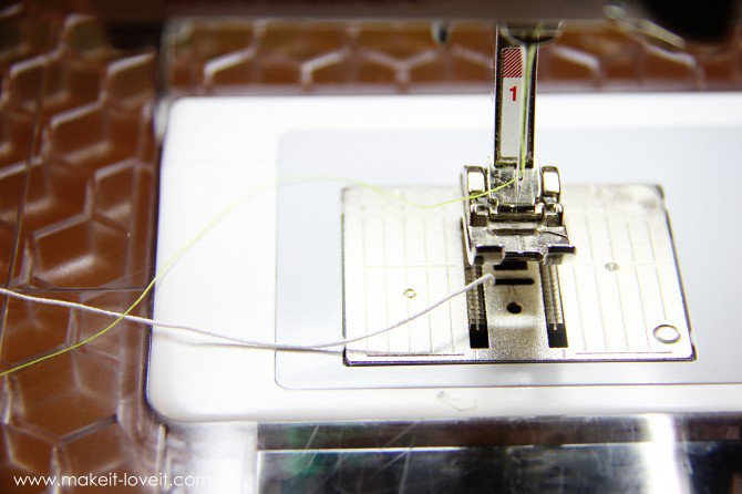 Нитка-резинка для выполнения сборки