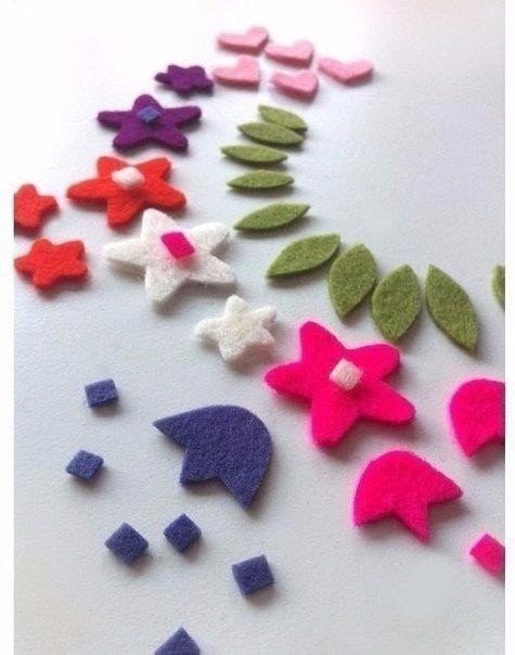 Украшаем свитер аппликацией из фетра