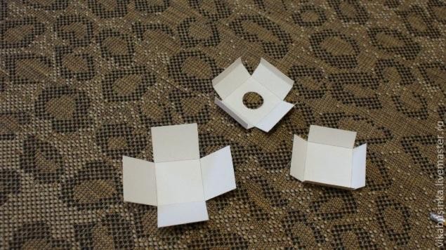 Коробочка для броши