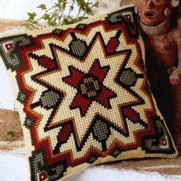 Вышитая наволочка