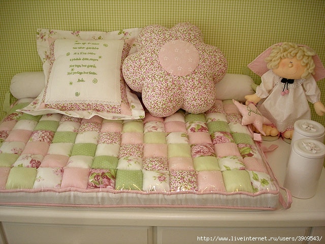 Мягкие подушечные коврики