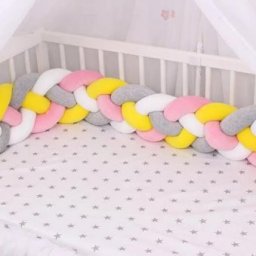 Интересная идея: плетеные бортики в кроватку