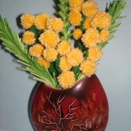 Мимоза из помпонов