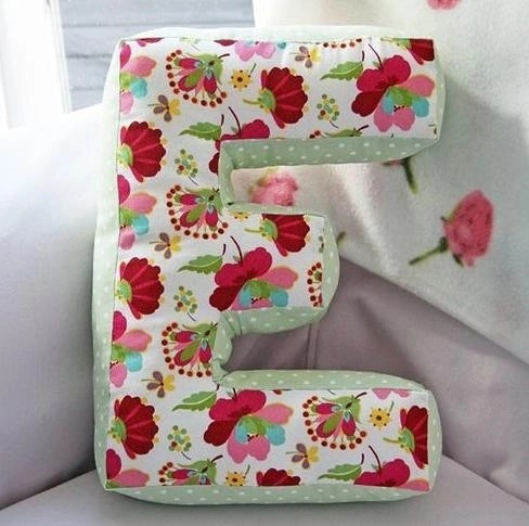 Объемные буквы-подушки Объемные буквы-подушки