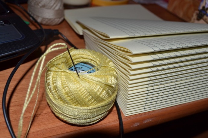 Блокнот в красивой бумажной обложке