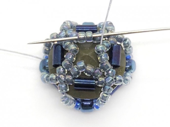 Лаконичные серьги-квадратики