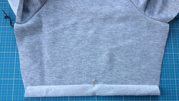 Мастер-класс: кофточка с ушками зайчика из футера