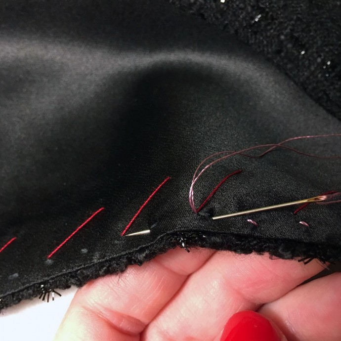 Как выполнить карман с подкройным бочком