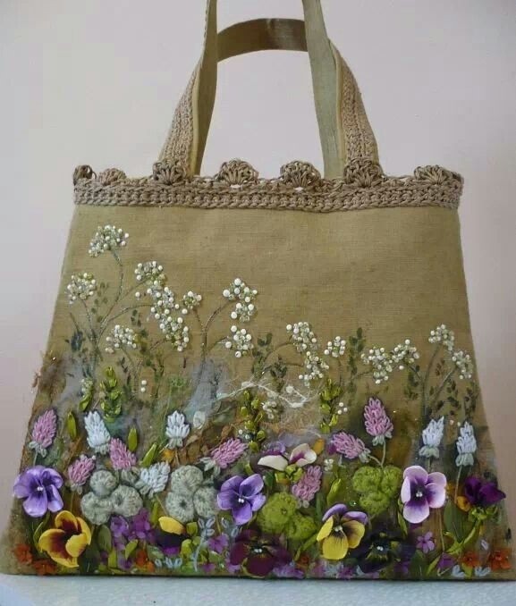 Сумки с вышивкой лентами: идеи для вдохновения