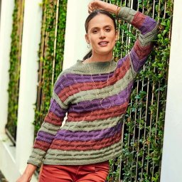 Женский джемпер в полоску