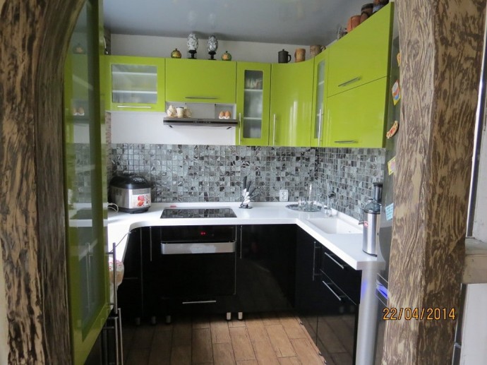 Продуманный дизайн очень маленькой кухни