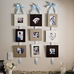 ​Композиция из фотографий на стене