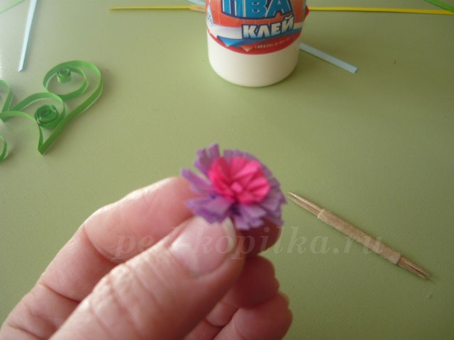 Цветы в технике квиллинга