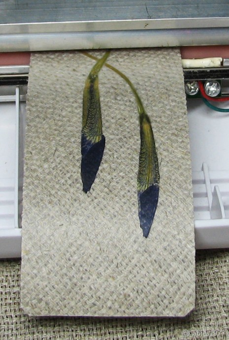 Оригинальная закладка своими руками