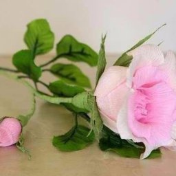 Розочка из гофрированной бумаги