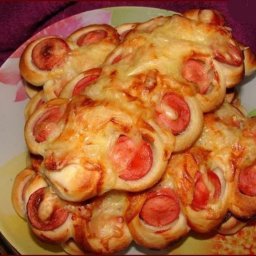 ​Делаем красивые и вкусные булочки-гусенички