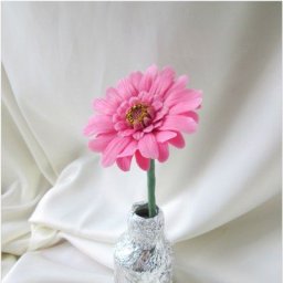 Лепим герберу из холодного фарфора