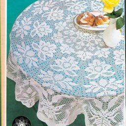 ​Филейная скатерть для круглого стола