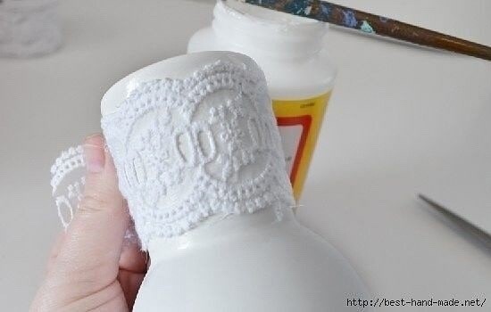 Декорируем вазу кружевом