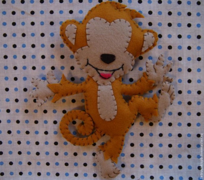 Шьем веселую обезьянку из фетра