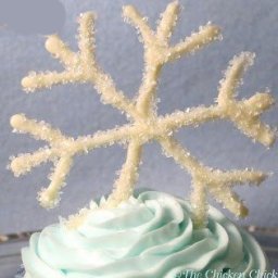 Снежинка из белого шоколада