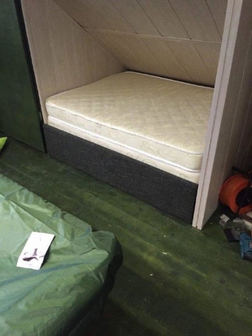 Оригинальная раздвижная двуспальная кровать своими руками