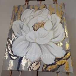 Приклеивание золотой патали на картину