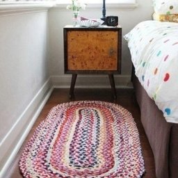 Коврик из кос для украшения дома